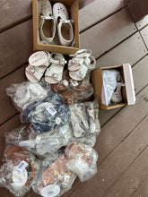 Load image into Gallery viewer, Baby Deer Sandals
