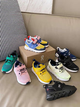 Load image into Gallery viewer, Kids Velcro Shoes
