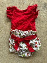 Load image into Gallery viewer, Strawberry Bloomer Set
