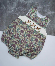 Load image into Gallery viewer, Duck Duck Duck Light Camo Bubble
