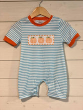 Load image into Gallery viewer, Pumpkin Embroidered Sibling Sets
