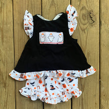 Load image into Gallery viewer, Girl Knit Smock Ghost Halloween Set

