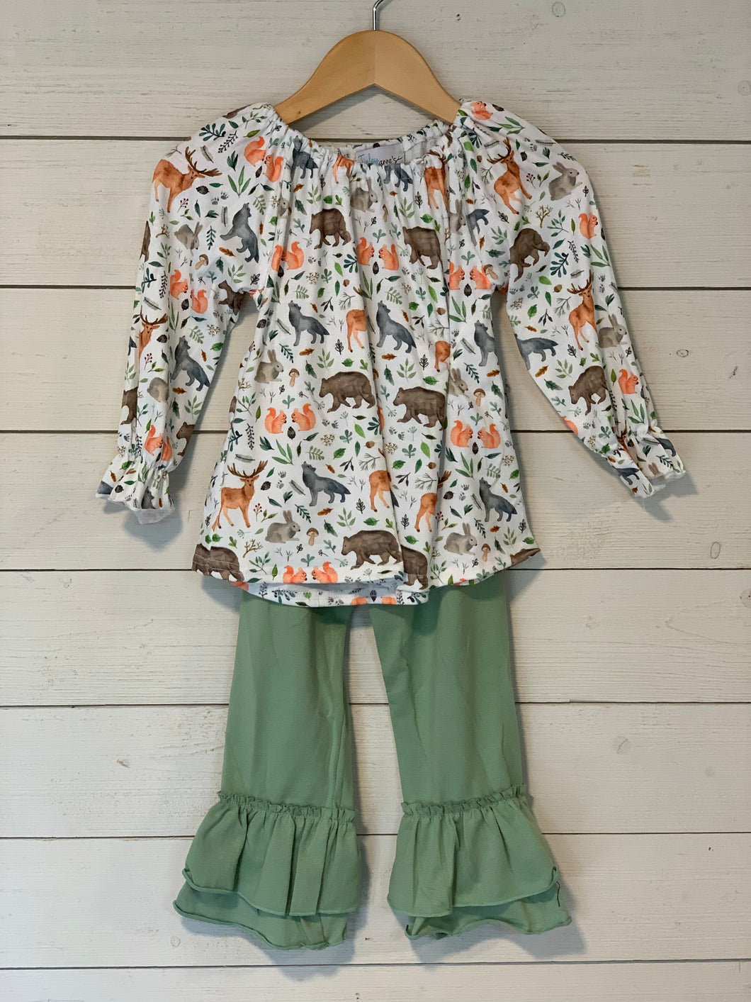 Girl Fall Bear Outfit