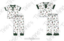Load image into Gallery viewer, Ruffle &amp; No Ruffle Duck Pj Sets
